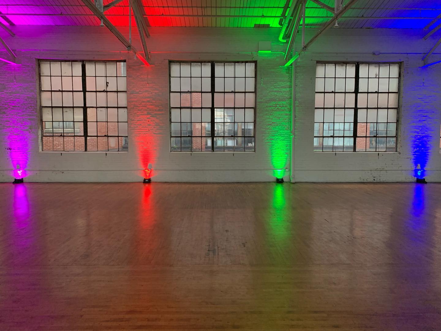 Services MixMaster Entertainment Services